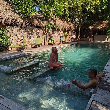 Hiru Villas And Kitesurfing Калпития Экстерьер фото