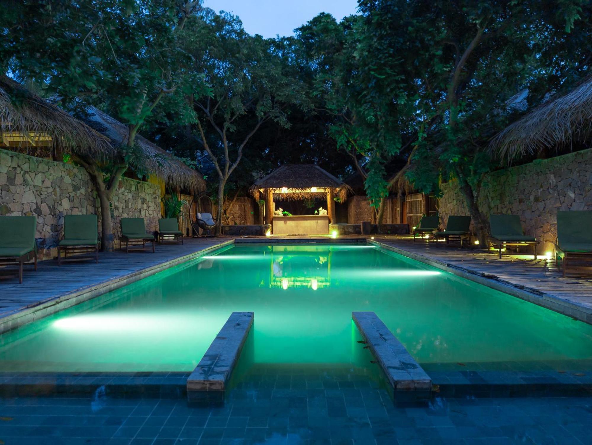 Hiru Villas And Kitesurfing Калпития Экстерьер фото